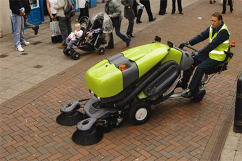 户外扫地车616