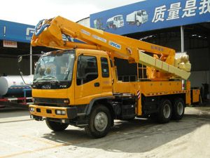 22.7米混合臂式绝缘车